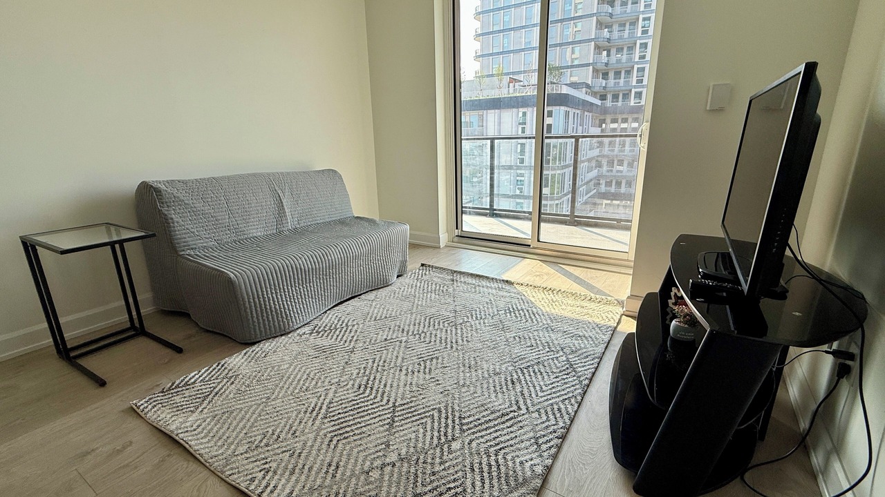 Photo of Livingroom in Oakville