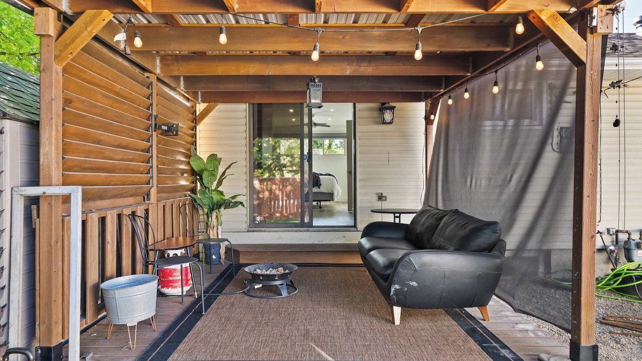 Photo of Outdoor in Red Deer
