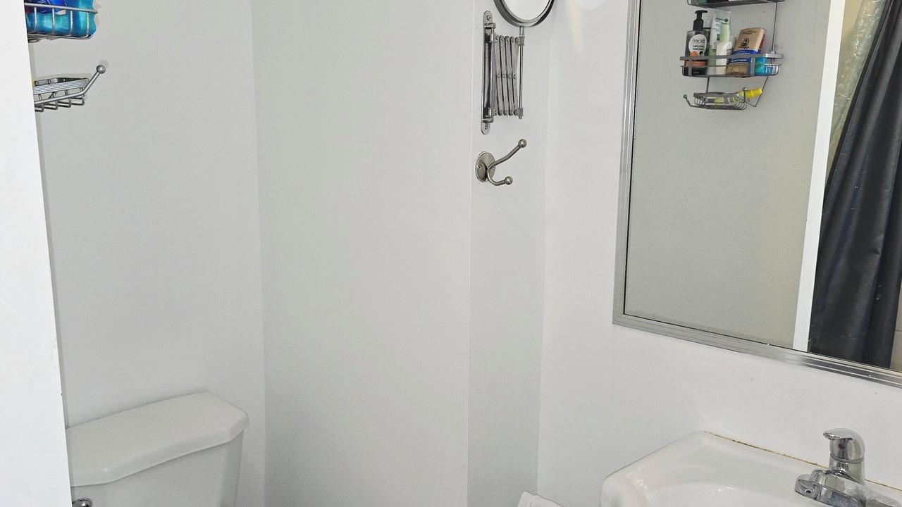Photo of Bathroom in Delta