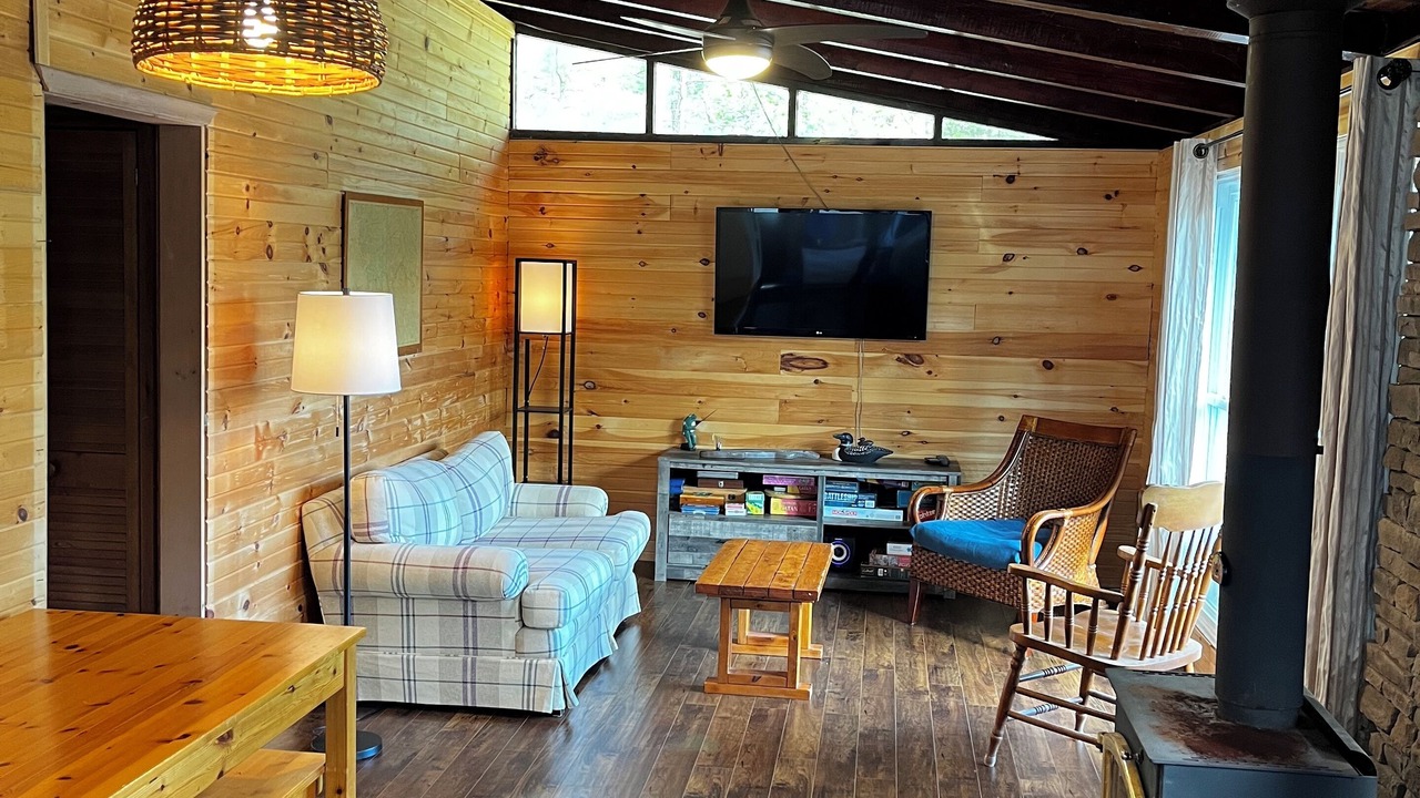 Photo of Bedroom in Georgian Bay