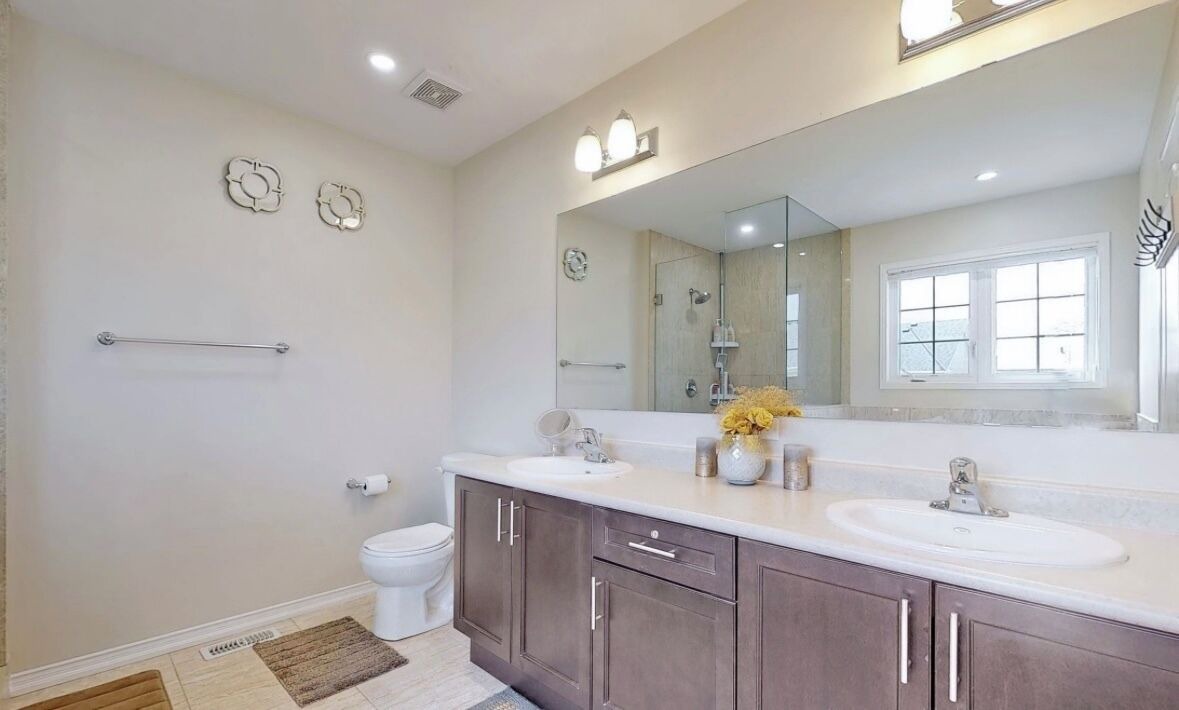 Photo of Bathroom in Durham Region