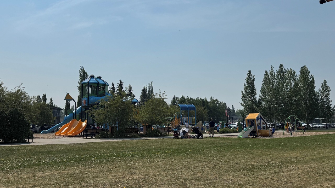 Photo of Others in Sylvan Lake