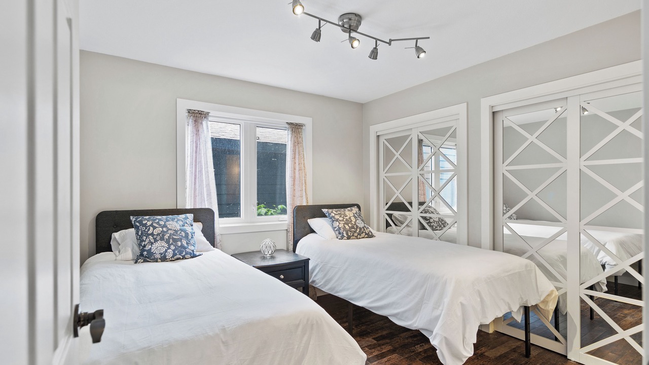 Photo of Bedroom in Sylvan Lake