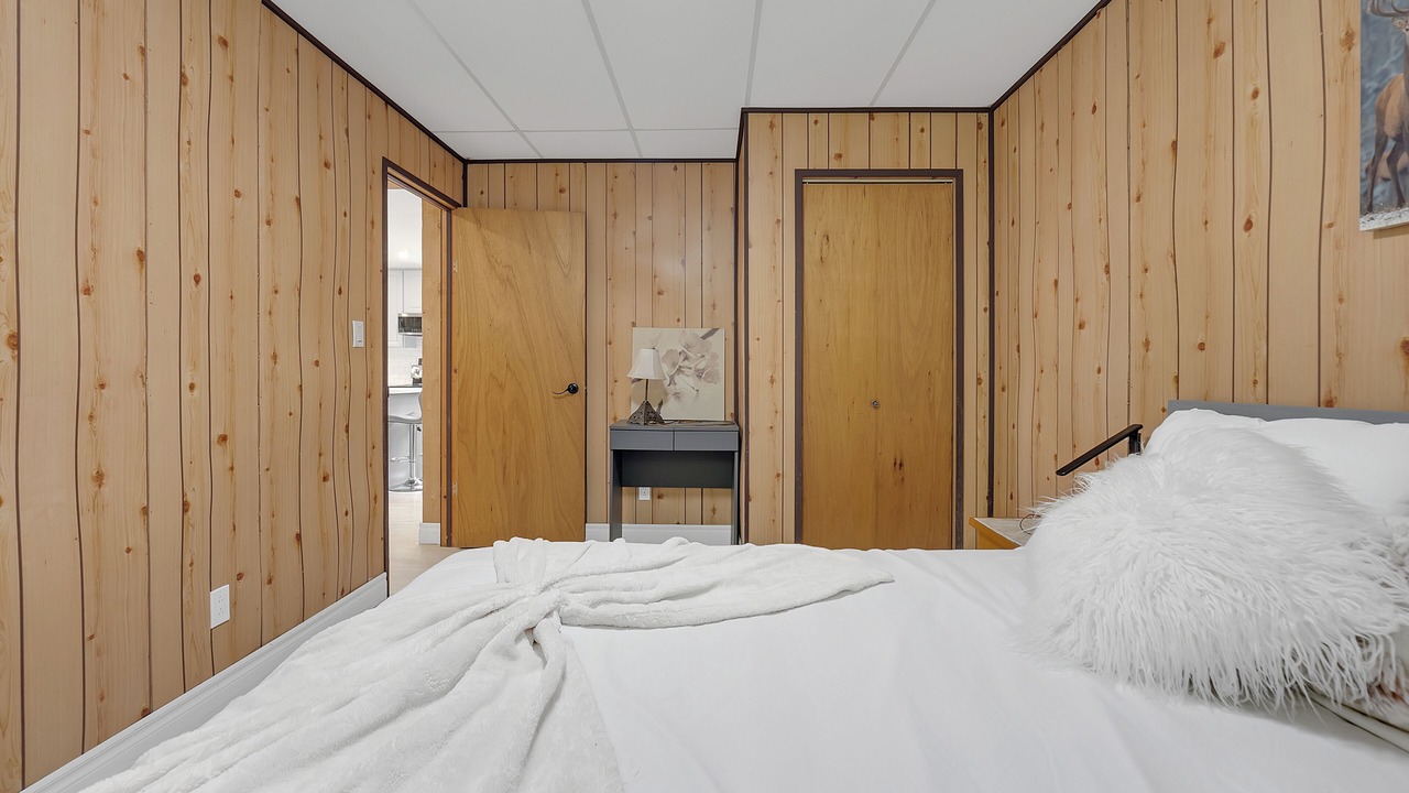 Photo of Bedroom in Coboconk