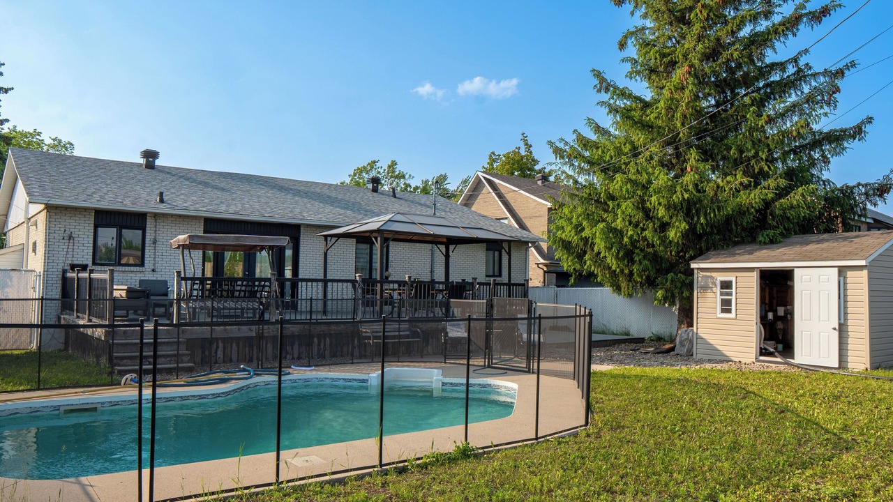 Photo of Outdoor in Laval