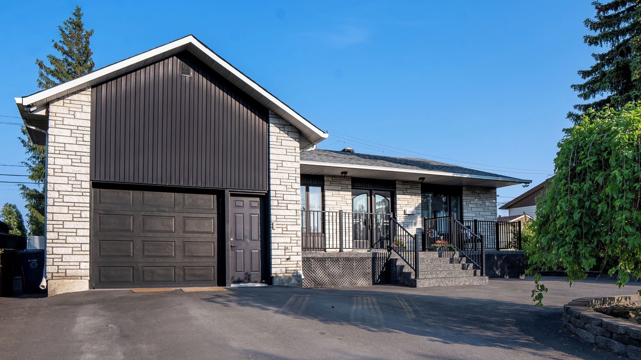 Photo of Outdoor in Laval
