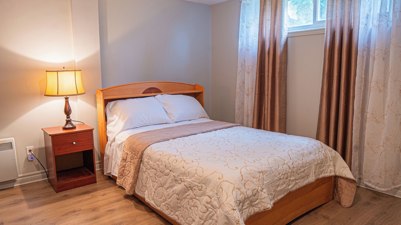 Photo of Bedroom in Laval