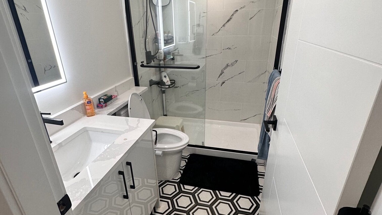 Photo of Bathroom in Delta
