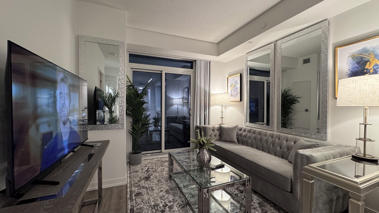 Photo of Livingroom in Vaughan