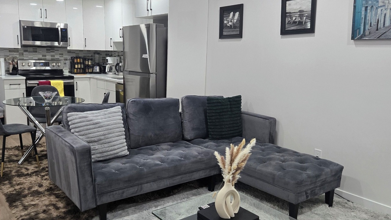 Photo of Livingroom in Northwest Edmonton
