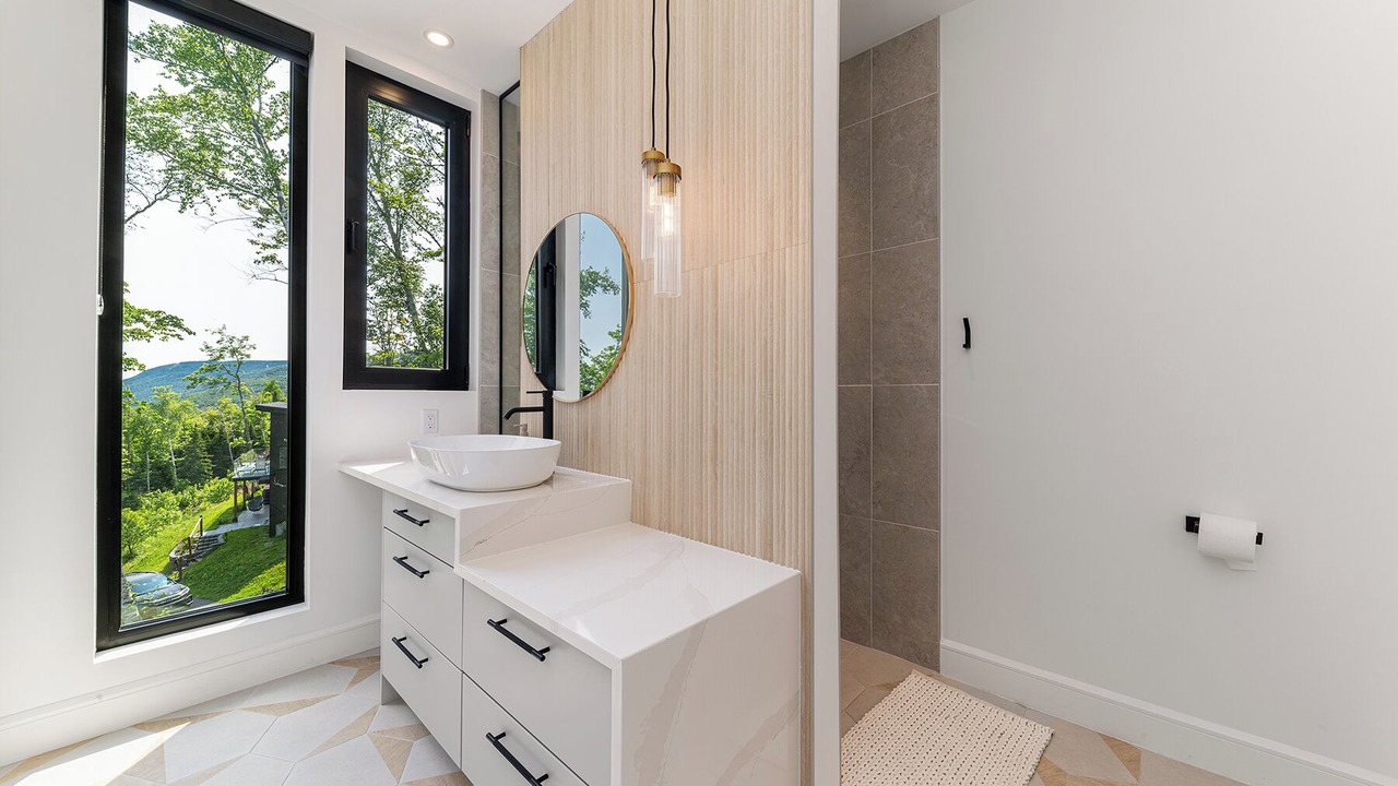 Photo of Bathroom in Petite-Riviere-Saint-Francois