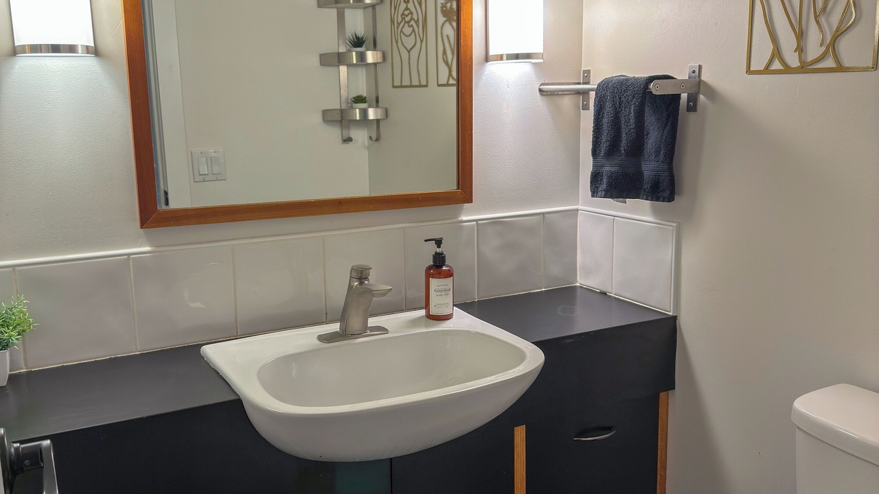 Photo of Bathroom in Varsity