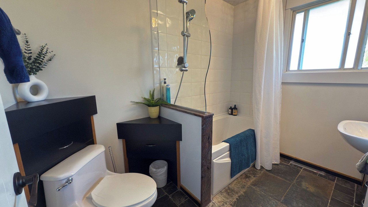 Photo of Bathroom in Varsity