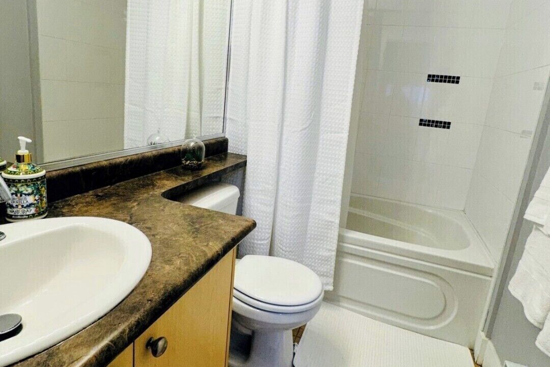 Photo of Bathroom in Maple Ridge