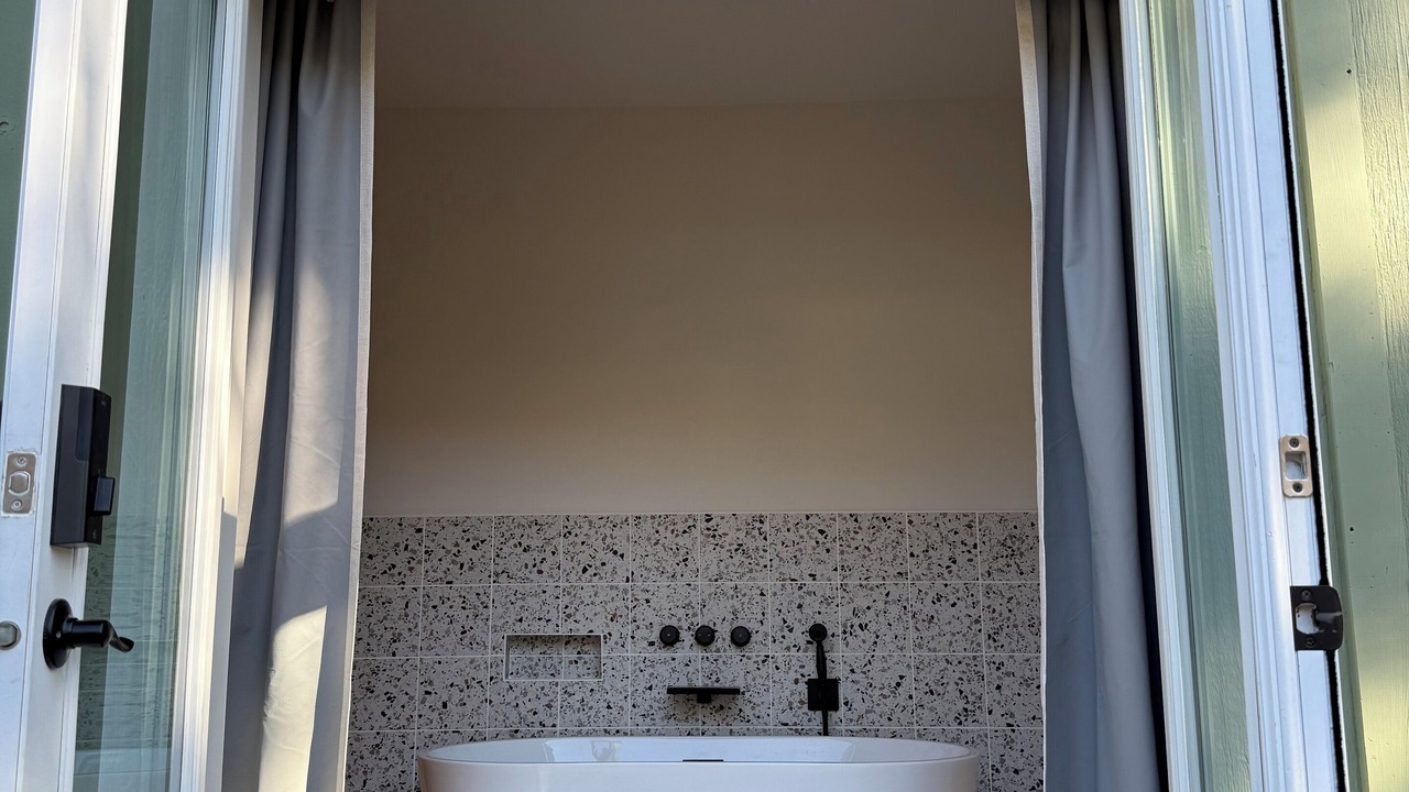 Photo of Bathroom in Okanagan-Similkameen