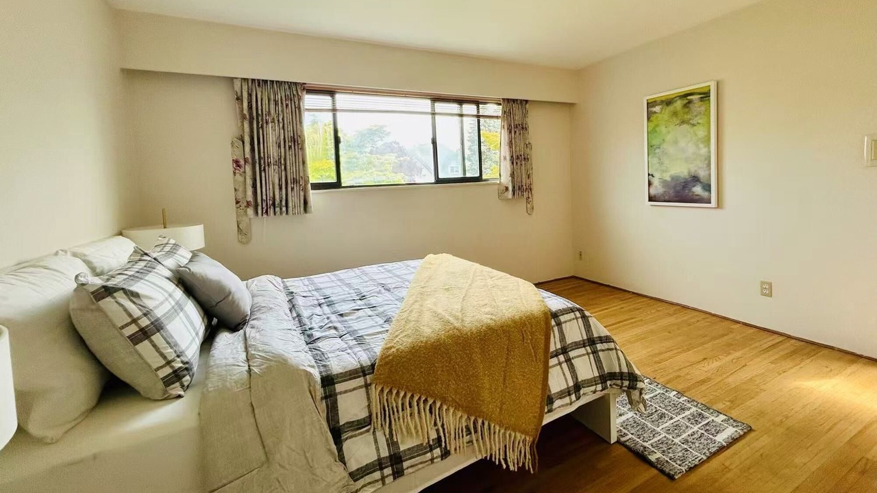Photo of Bedroom in Killarney