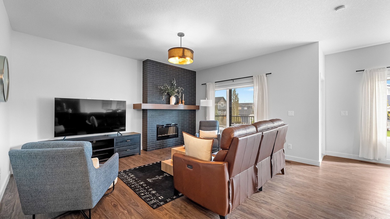 Photo of Livingroom in Cochrane