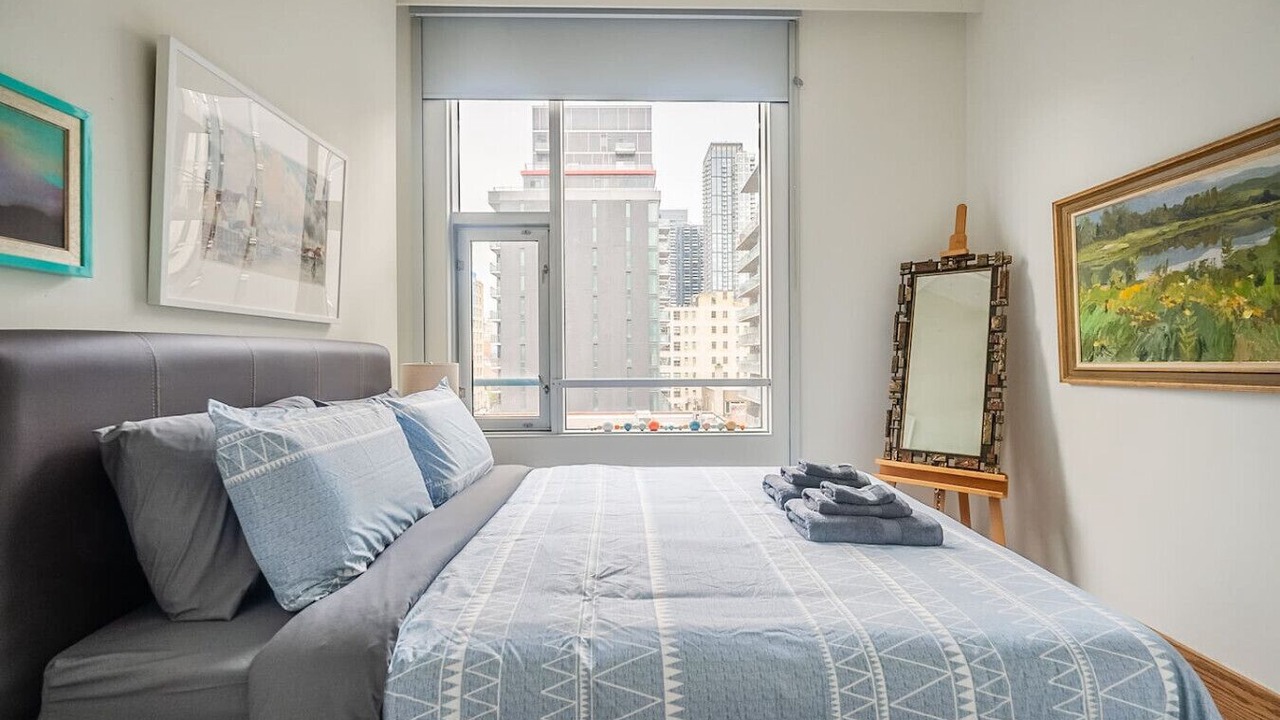 Photo of Bedroom in Fashion District