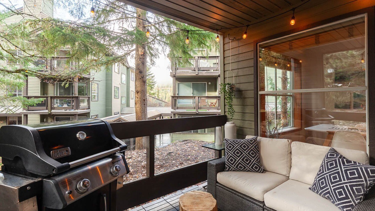 Photo of Patio Balcony in Whistler Creekside