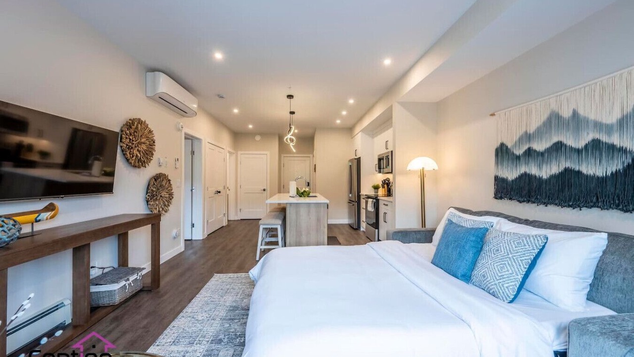 Photo of Bedroom in Golden