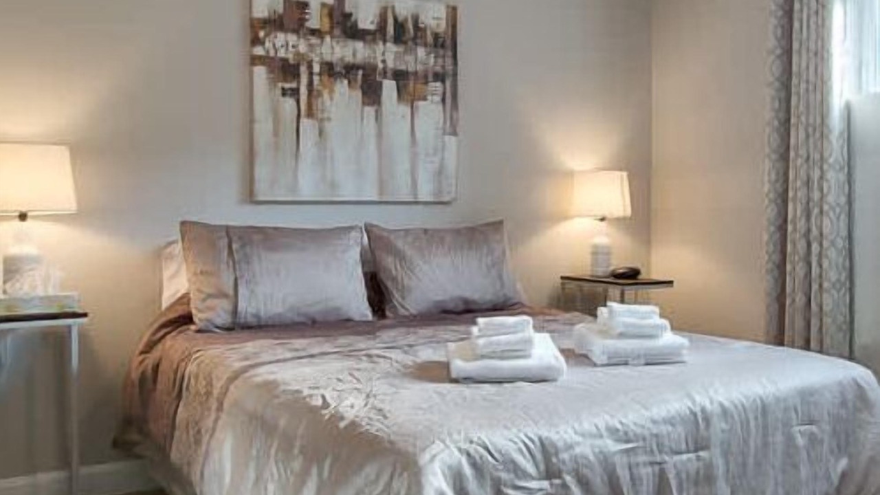 Photo of Bedroom in Petite-Riviere-Saint-Francois