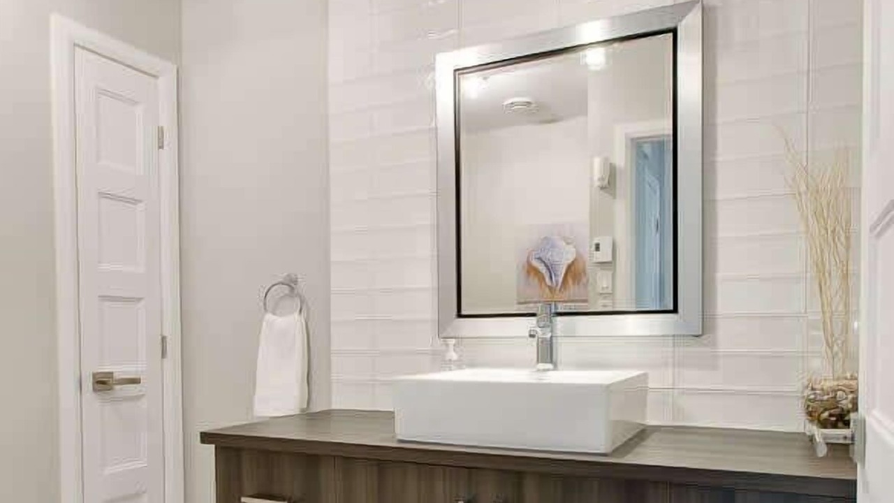 Photo of Bathroom in Petite-Riviere-Saint-Francois