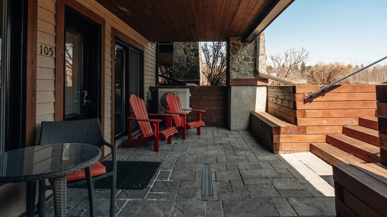 Photo of Patio Balcony in Saint-Sauveur