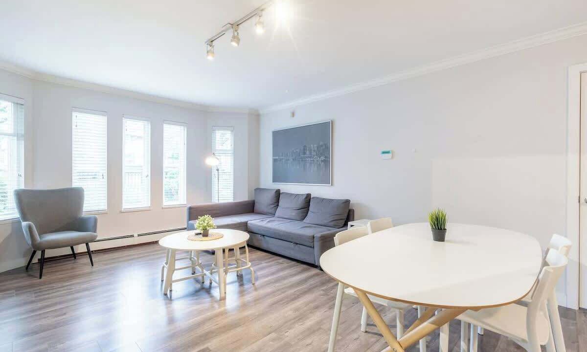 Photo of Livingroom in Sunset