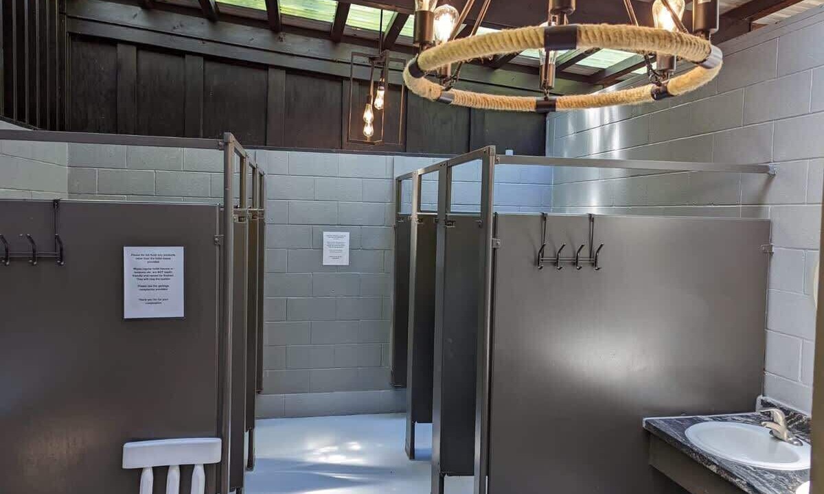 Photo of Bathroom in Miller Lake