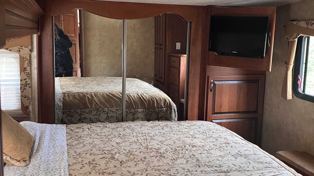 Photo of Bedroom in Golden