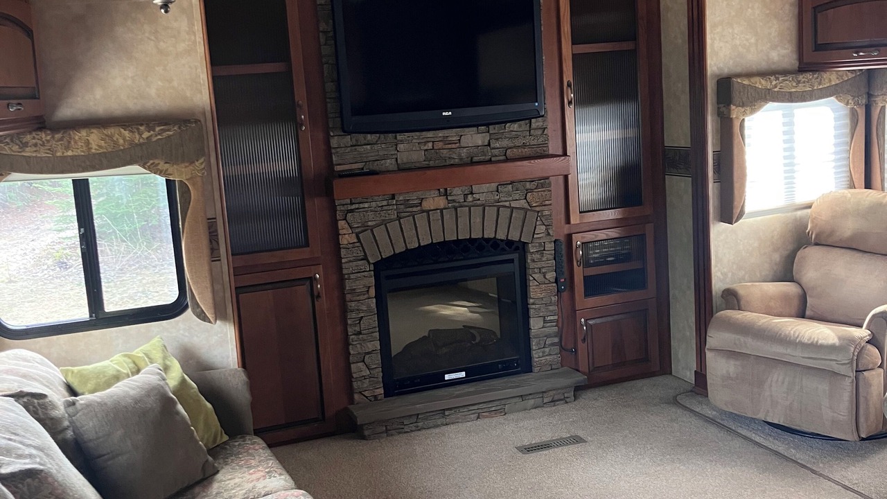 Photo of Livingroom in Golden