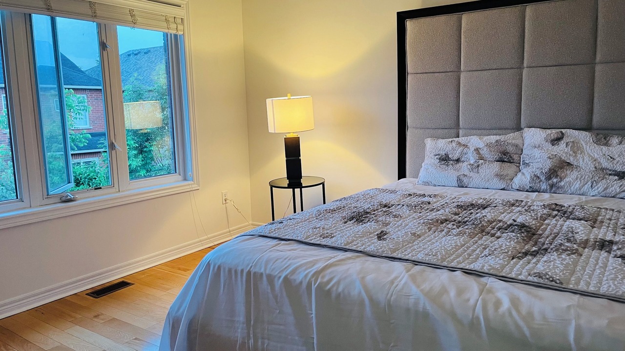 Photo of Bedroom in Newmarket
