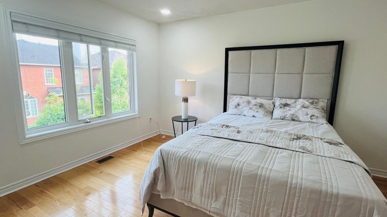 Photo of Bedroom in Newmarket