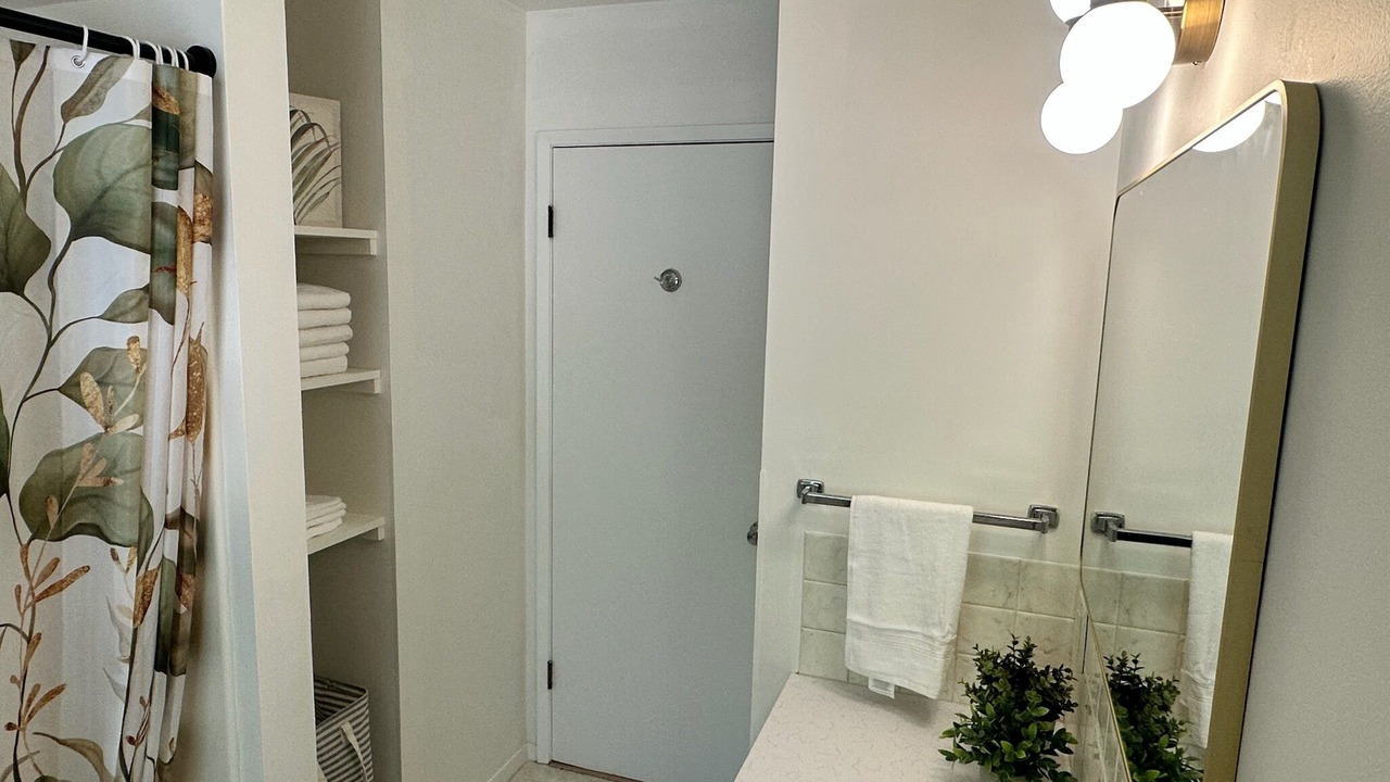 Photo of Bathroom in Okanagan-Similkameen