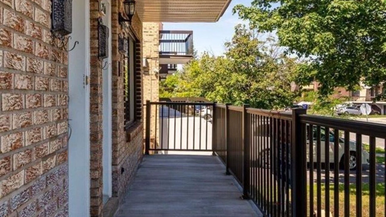 Photo of Outdoor in Laval