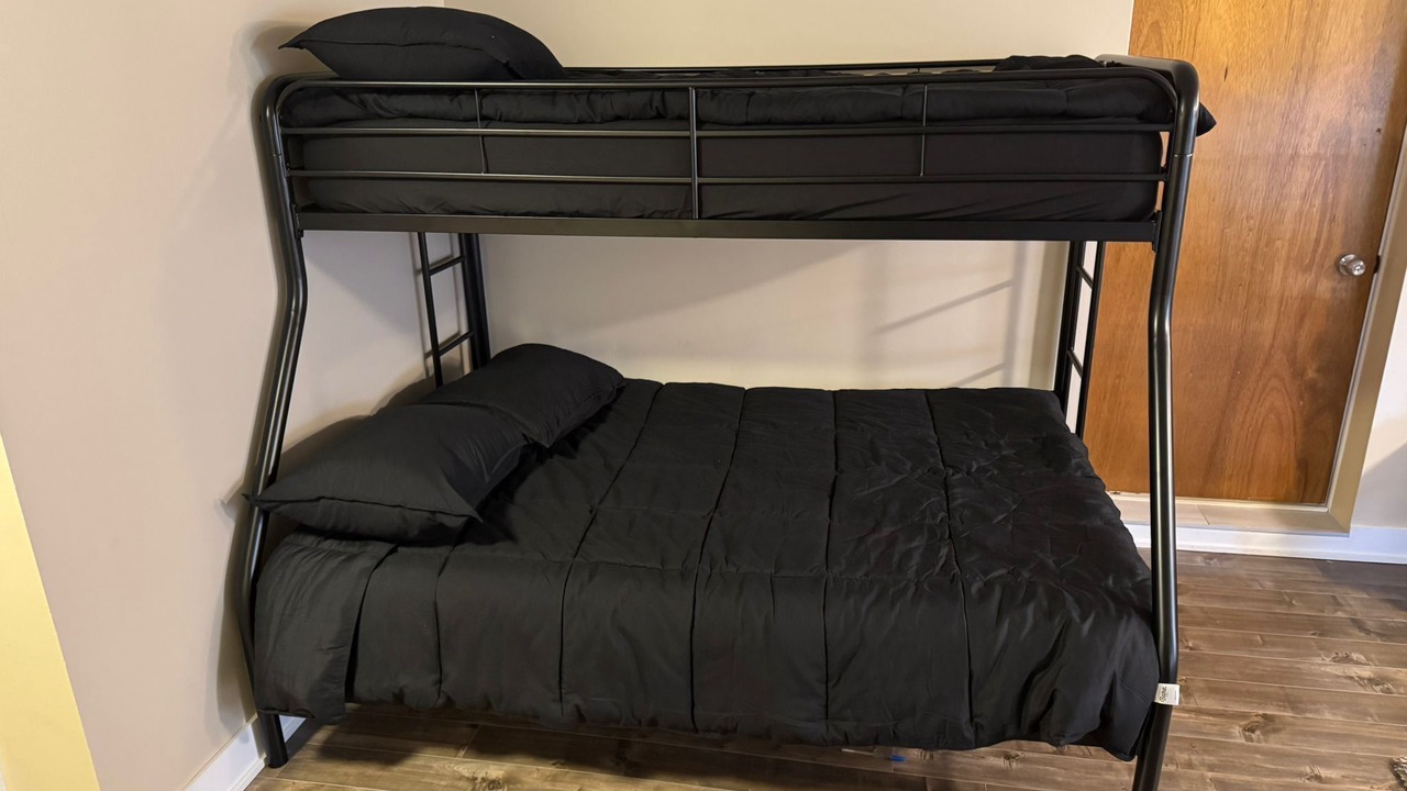 Photo of Bedroom in Laval