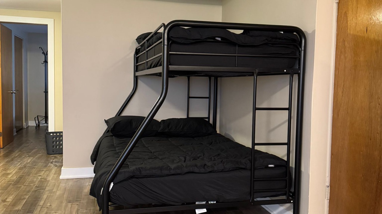 Photo of Bedroom in Laval