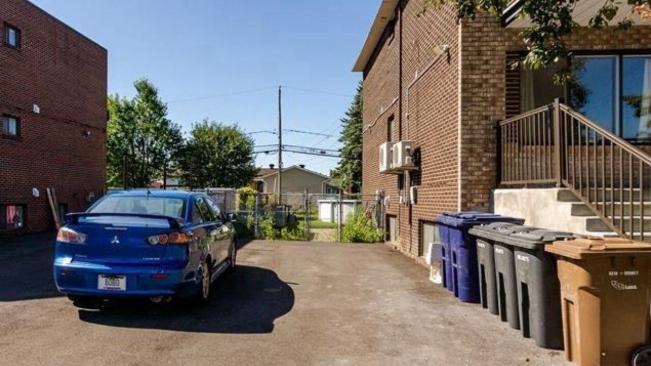 Photo of Outdoor in Laval