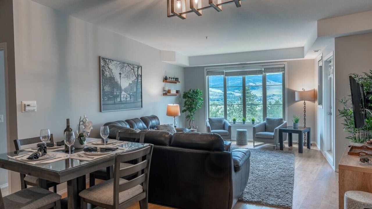 Photo of Livingroom in Quail Ridge