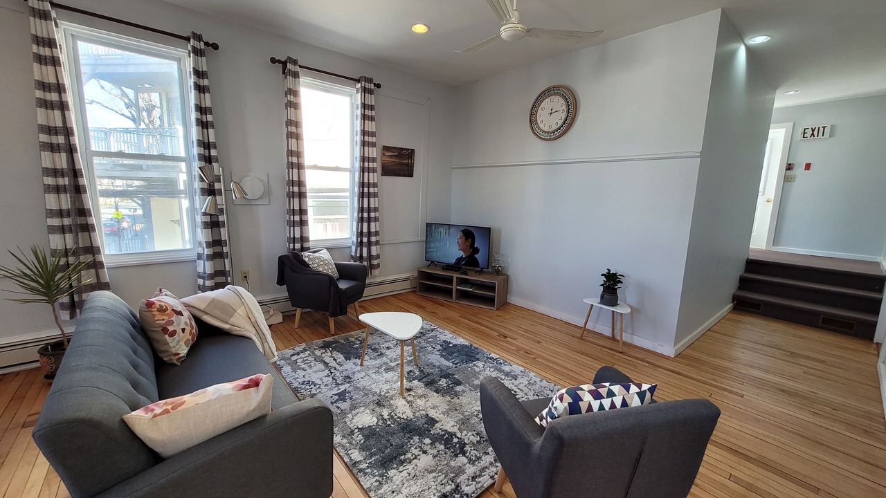 Photo of Livingroom in Queens