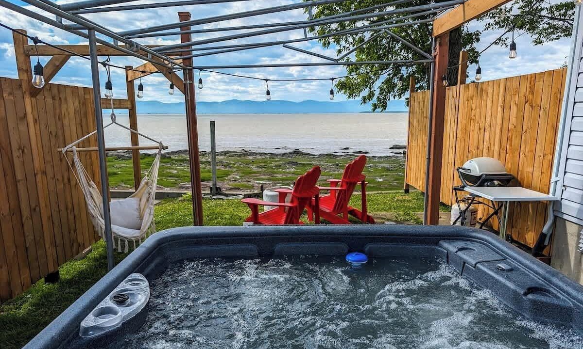 Photo of Patio Balcony in Cap-Saint-Ignace