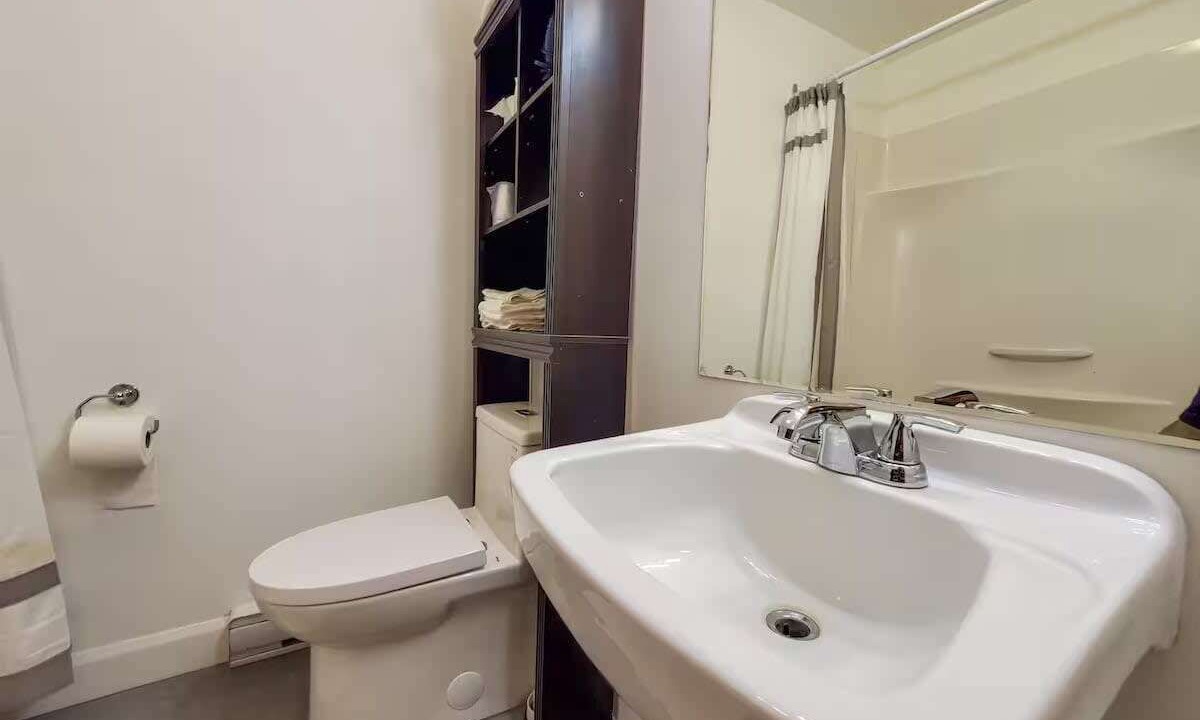 Photo of Bathroom in Ste Anne de Beaupre