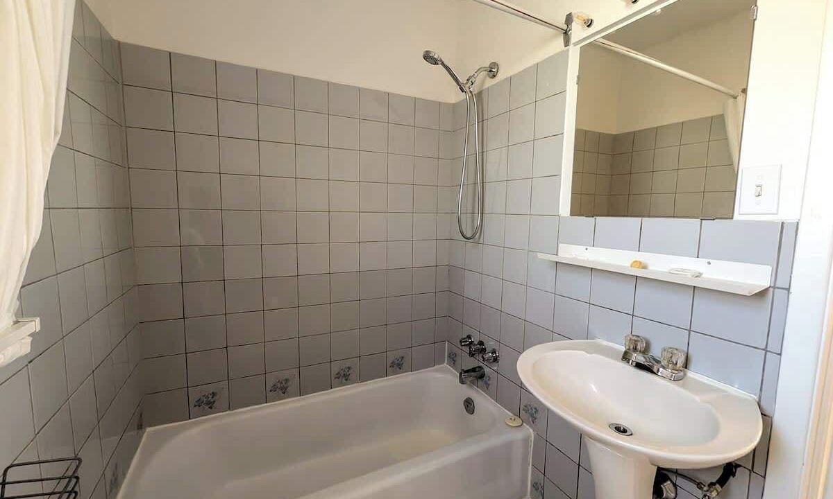 Photo of Bathroom in Ste Anne de Beaupre