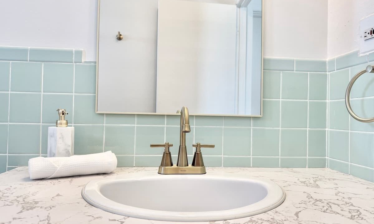 Photo of Bathroom in Ste. Foy