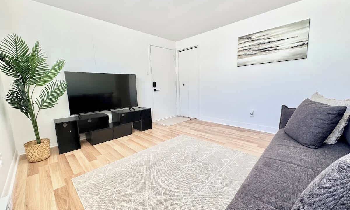 Photo of Livingroom in Ste. Foy