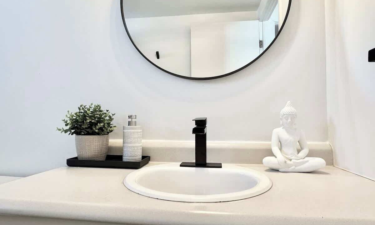 Photo of Bathroom in Ste. Foy