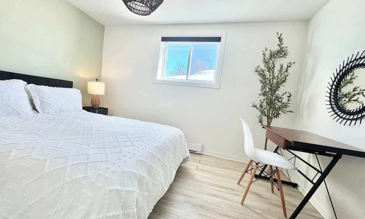 Photo of Bedroom in Ste. Foy