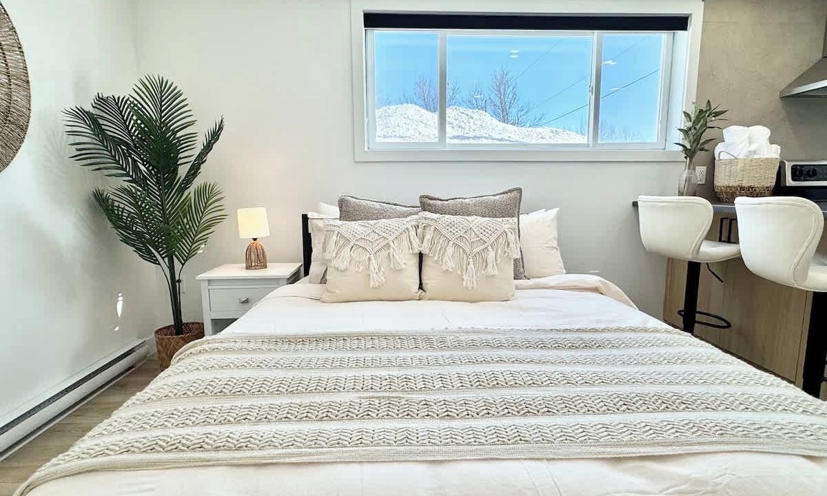 Photo of Bedroom in Ste. Foy