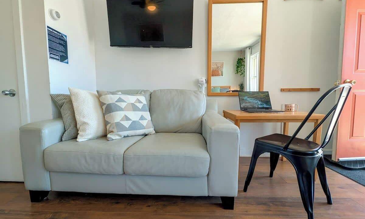 Photo of Livingroom in Ste Anne de Beaupre