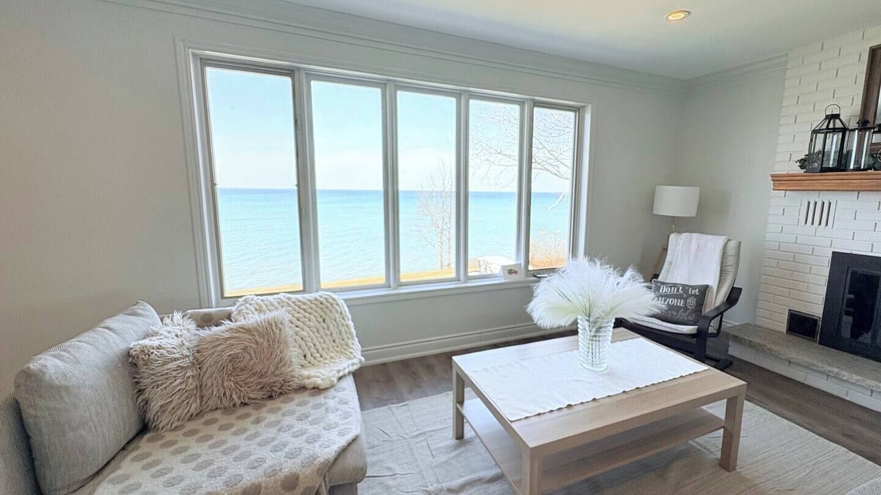 Photo of Livingroom in Lincoln